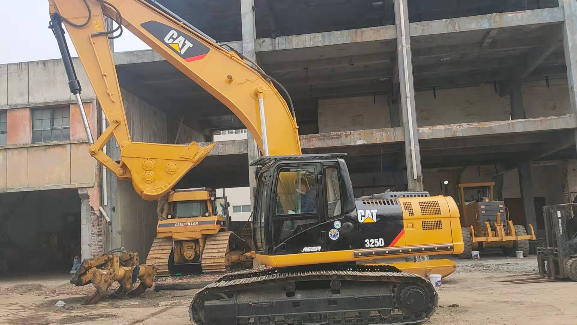 卡特325d2挖掘机_卡特挖掘机_产品中心_姜捷机械