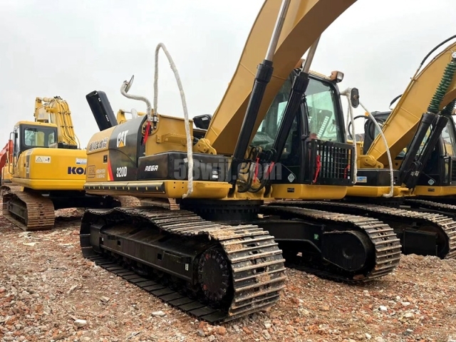 Caterpillar 320D 