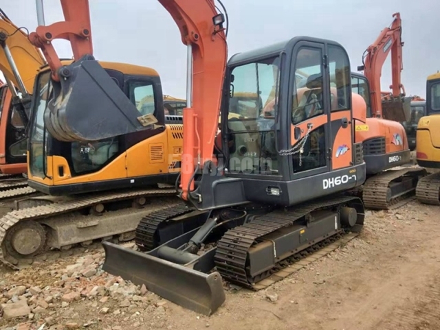 Doosan DH60-7 