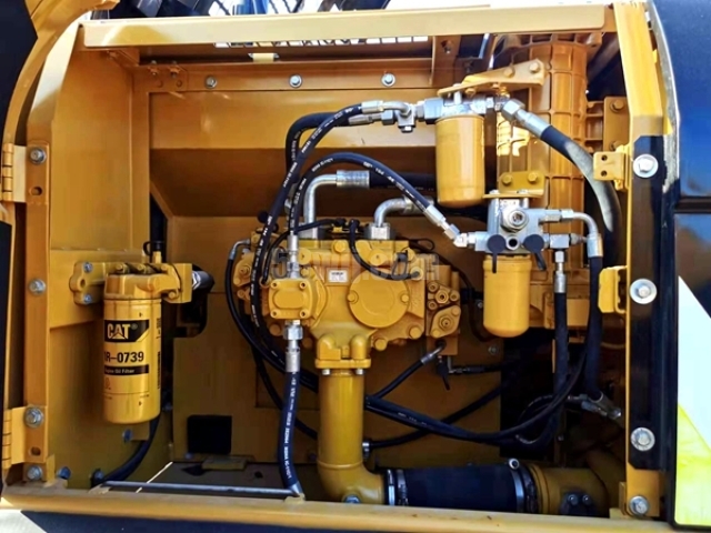 Caterpillar 326D 