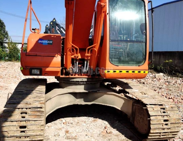 Doosan DH220-7 