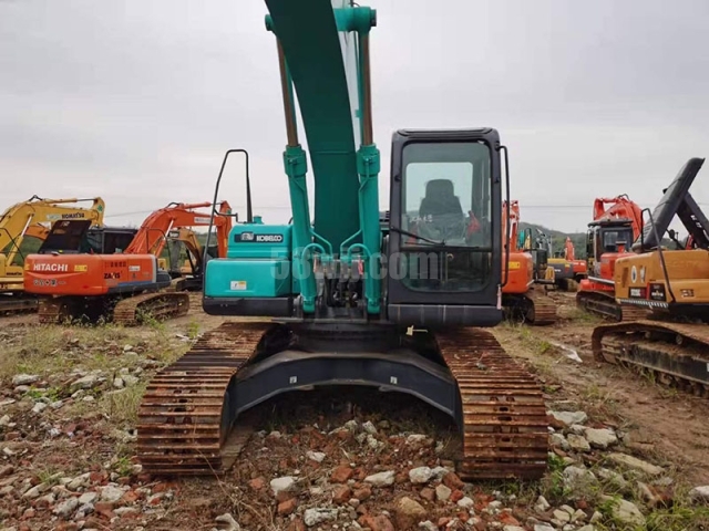 Kobelco 250-8 