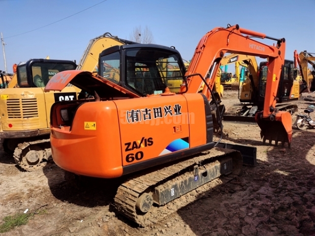 Hitachi ZX60 