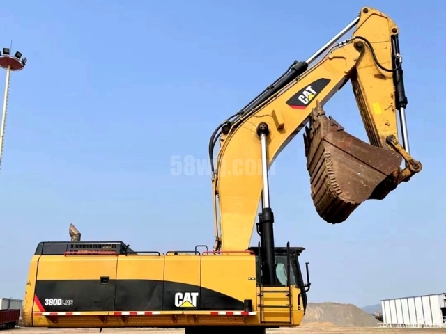 Caterpillar 390DL 