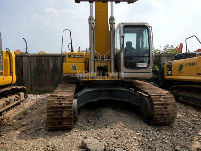 Kobelco SK350 