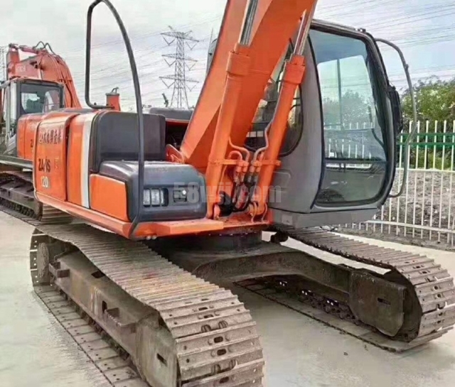 Hitachi ZX120-6 