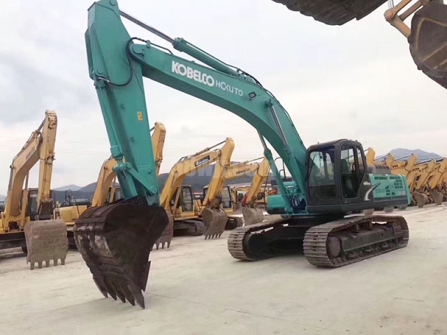 Kobelco 350-8 