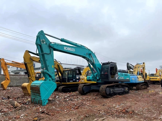 Kobelco SK480 