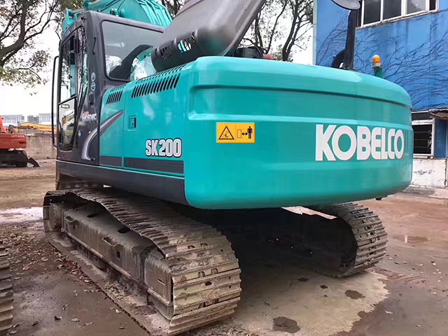 Kobelco SK200-8 
