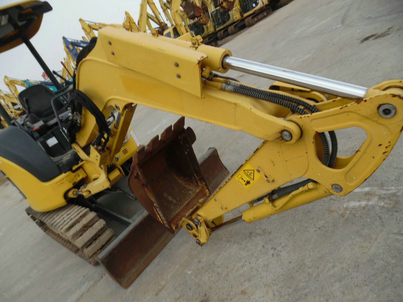 Komastu PC30MR-3 