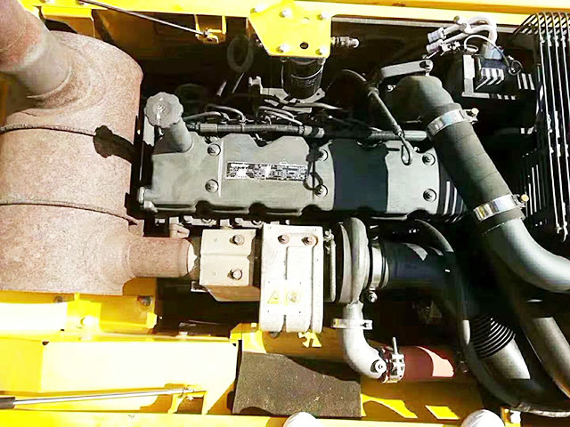 Komastu PC230-8 