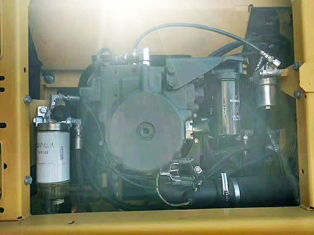 Komastu PC230-8 