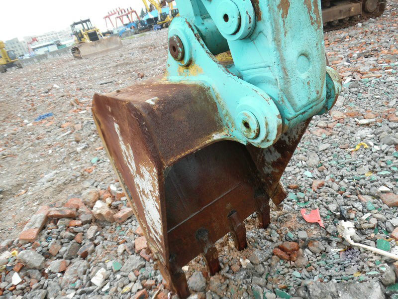 Kobelco SK70SR 