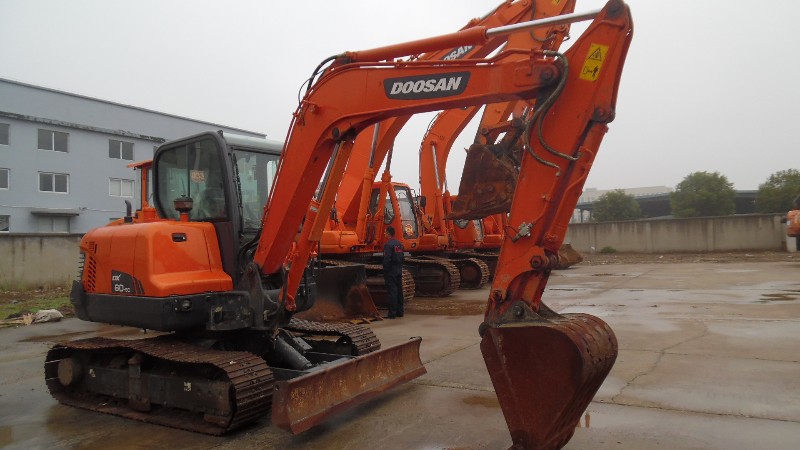 Doosan DX60 