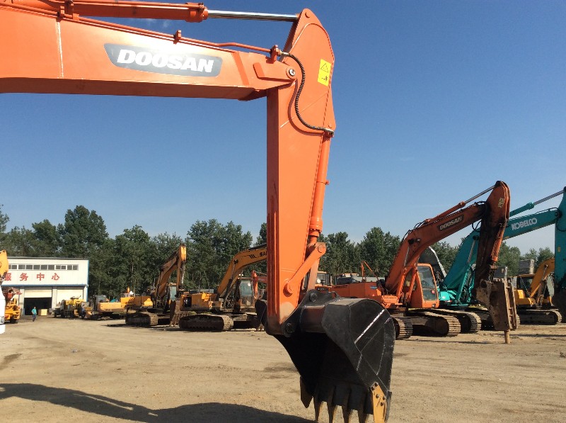 Doosan DH258-7 